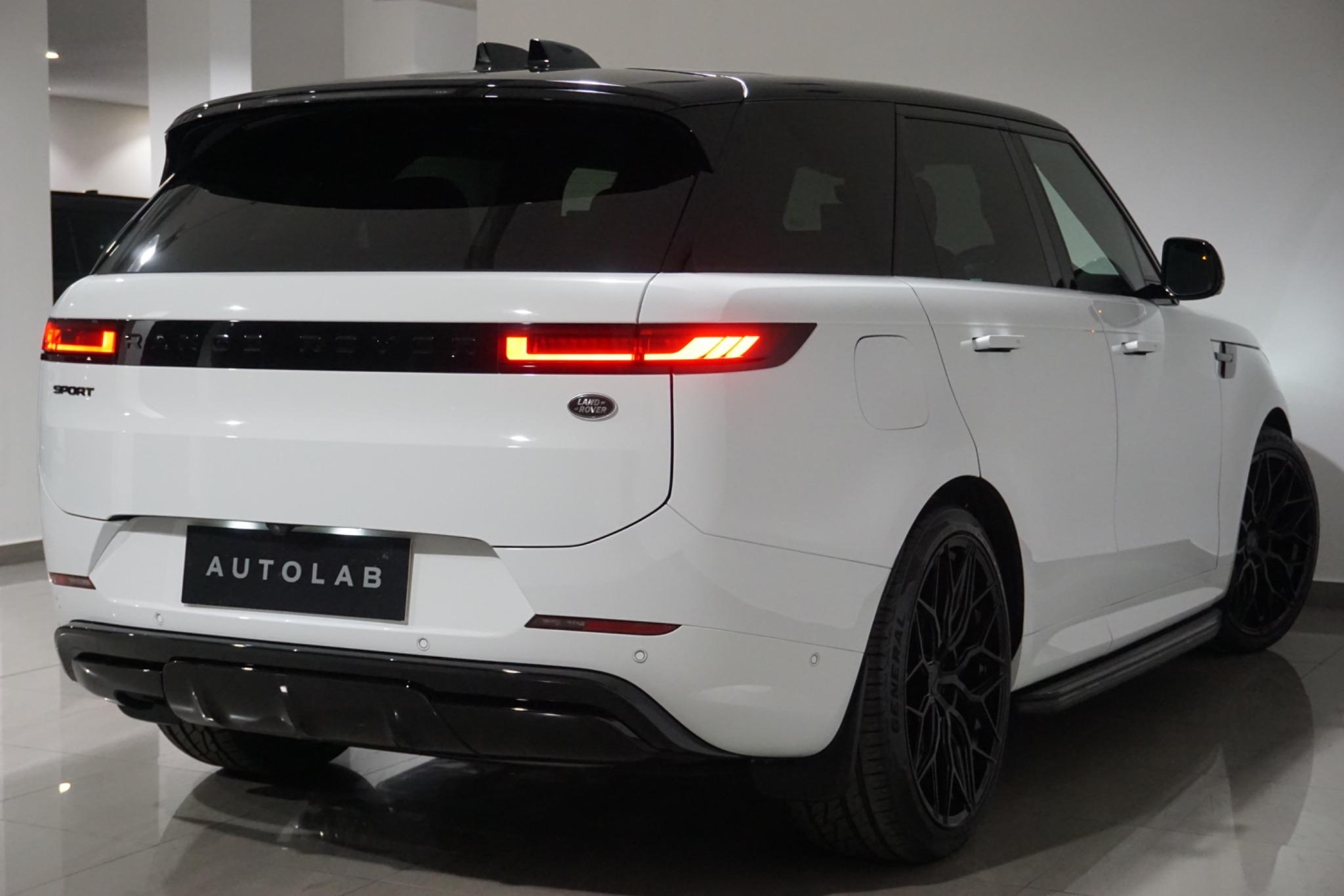Land Rover Range Rover Sport 3.0 D300 MHEV Dynamic SE Auto 4WD Euro 6 (s/s) 5dr